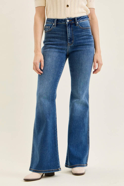 Judy Blue Charlotte High Waist Flare Jeans – Medium Wash