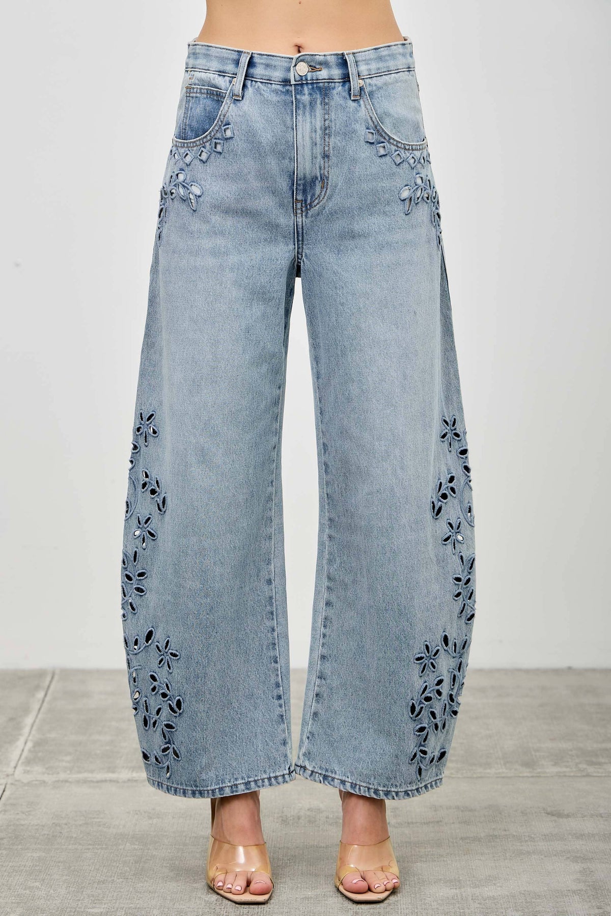 High Rise Embroidered Barrel Jeans