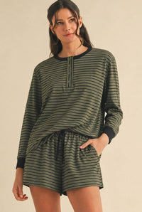 Soft Brushed Pin Stripe Knit Pullover N Shorts