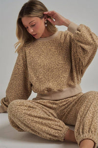 OVERSIZED LEOPARD SWEATSHIRT TOP WITH RIBBED BAND AND DART