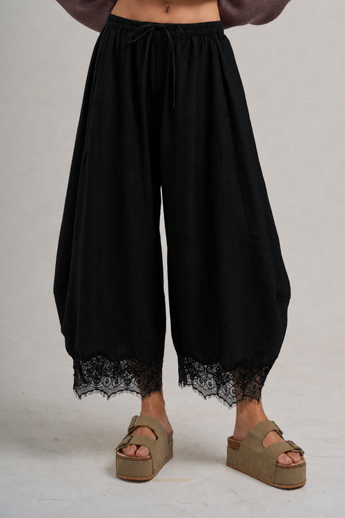 Lace Trim Balloon Leg Pants