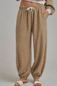 LEOPARD FLEECE COMFY SWEATPANTS WITH A DRAWSTRING
