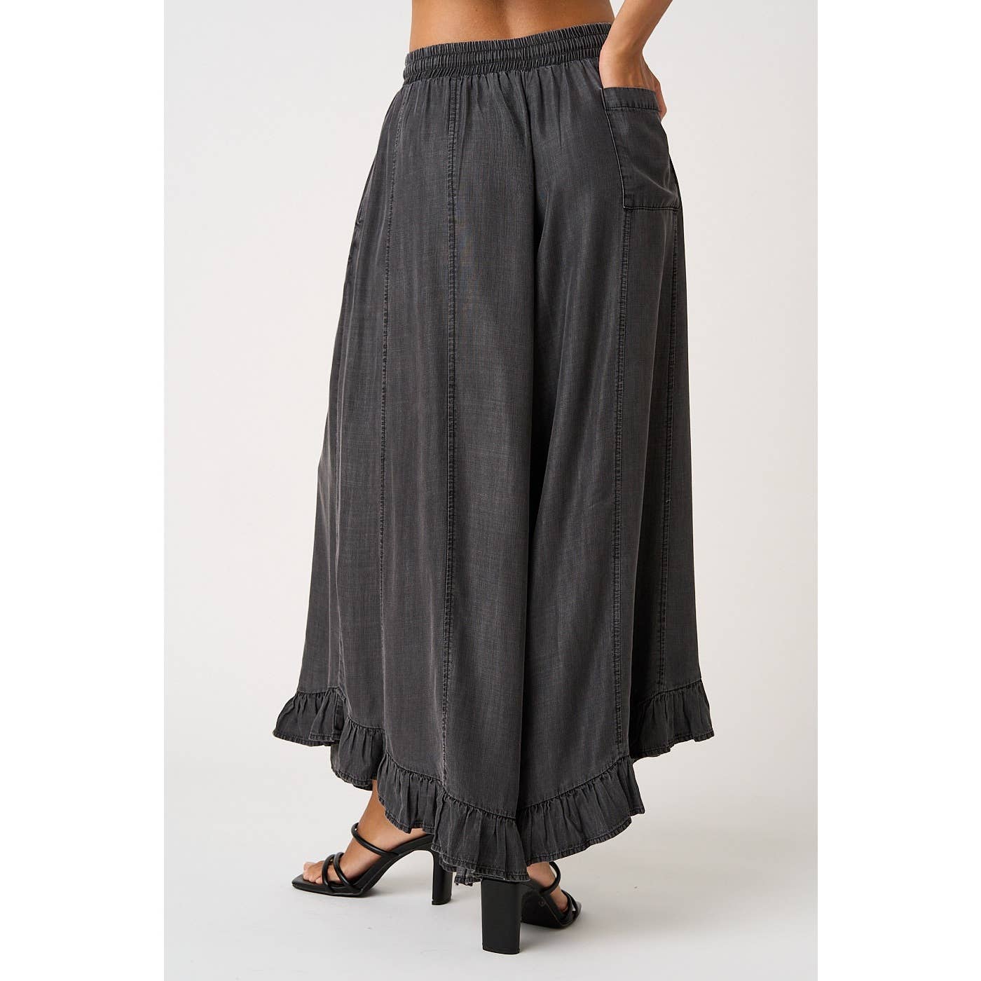 WASHED CHAMBRAY RUFFLE HEM WIDE LEG PANTS