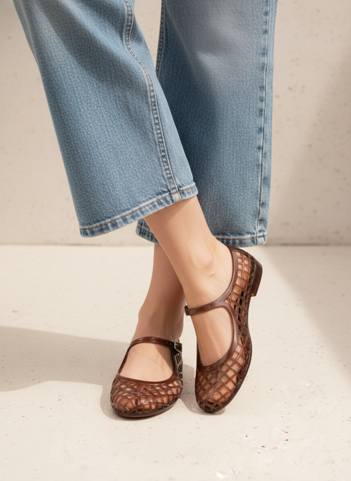 Nemo Jelly Mary Jane Flats – Brown