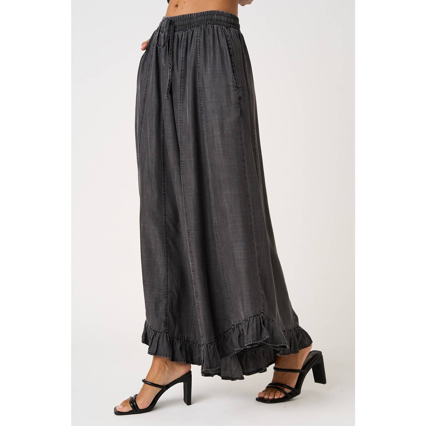 WASHED CHAMBRAY RUFFLE HEM WIDE LEG PANTS