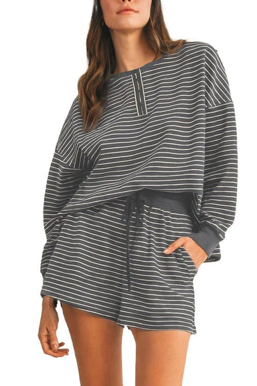 Soft Brushed Pin Stripe Knit Pullover N Shorts