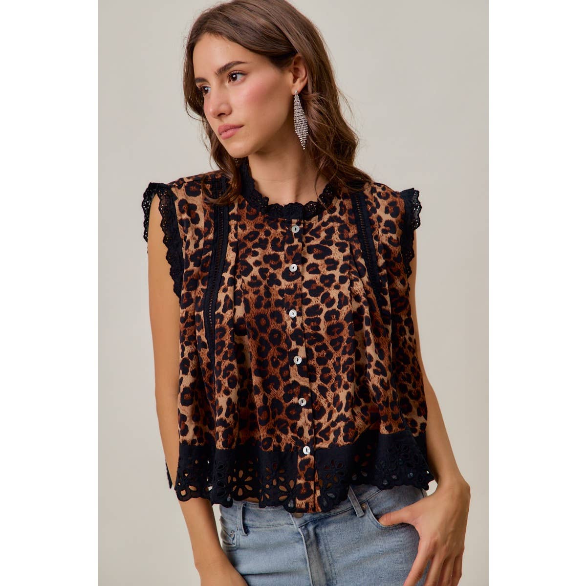 Leopard Pleated Sleeveless Blouse