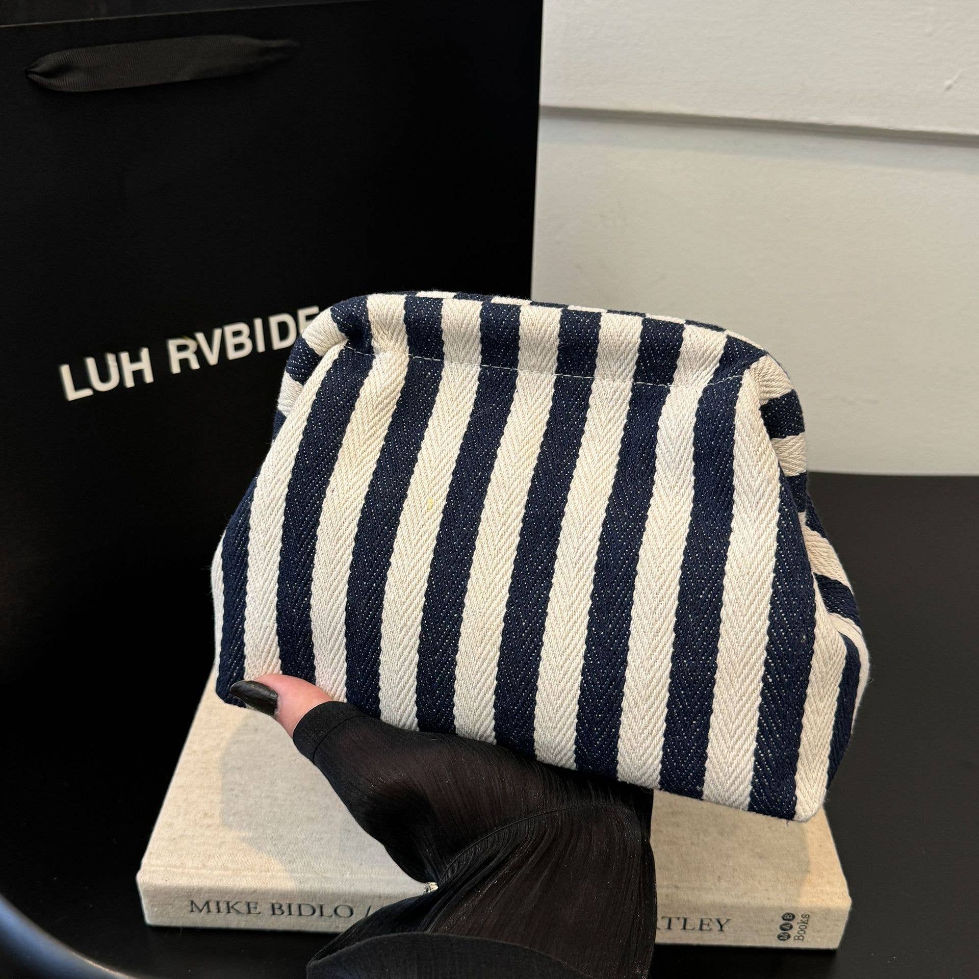 Clutch Purse for Women Summer Beach Striped Dumpling Bag