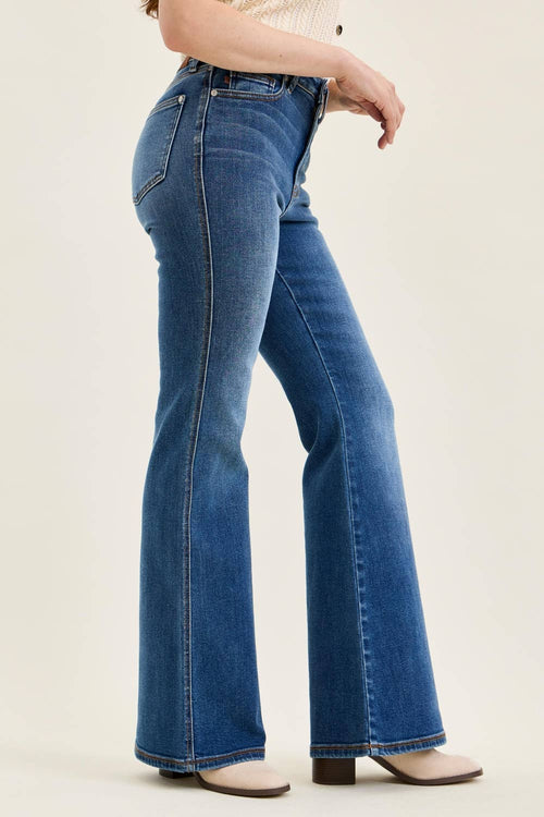 Judy Blue Charlotte High Waist Flare Jeans – Medium Wash